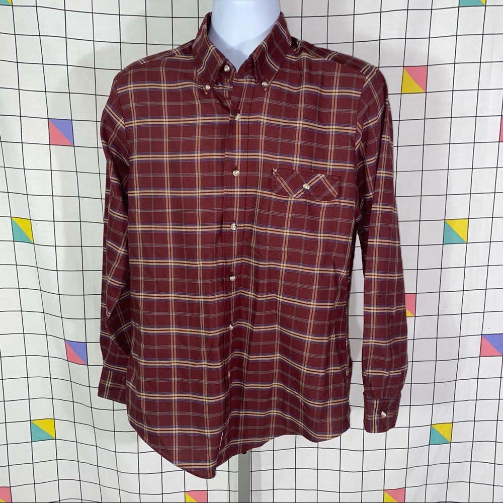 Levi’s button up plaid western style shirt burgundy Large